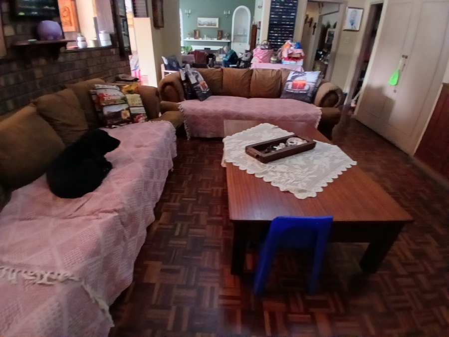 5 Bedroom Property for Sale in Selcourt Gauteng