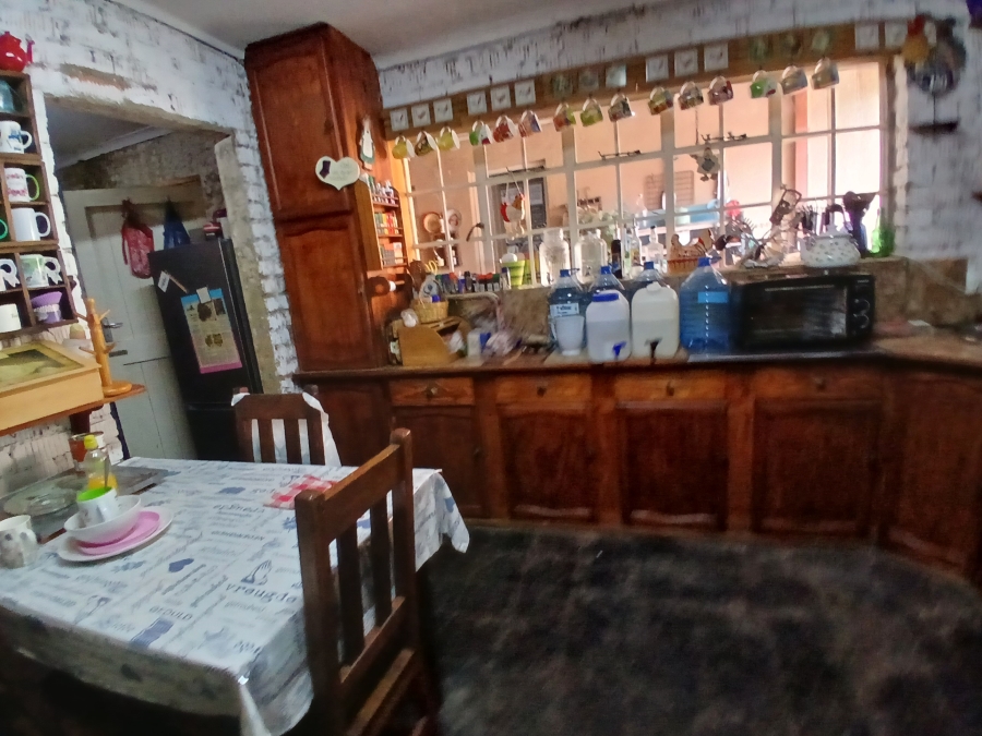 5 Bedroom Property for Sale in Selcourt Gauteng
