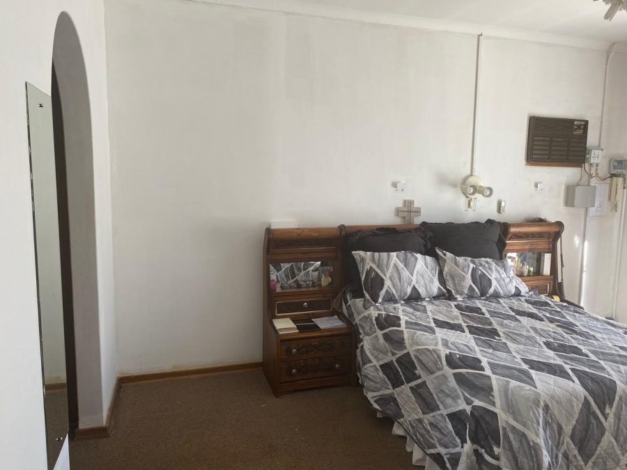4 Bedroom Property for Sale in Vanderbijlpark SE 2 Gauteng