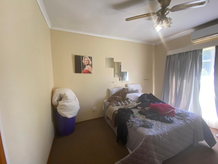 4 Bedroom Property for Sale in Vanderbijlpark SE 2 Gauteng