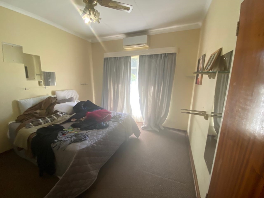 4 Bedroom Property for Sale in Vanderbijlpark SE 2 Gauteng