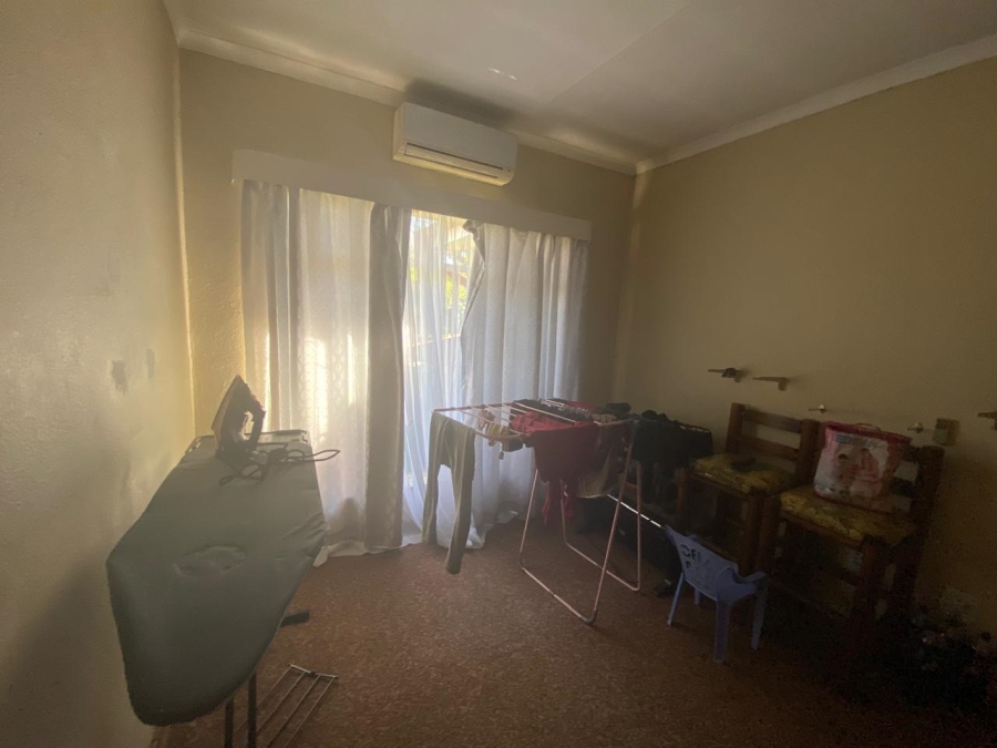 4 Bedroom Property for Sale in Vanderbijlpark SE 2 Gauteng