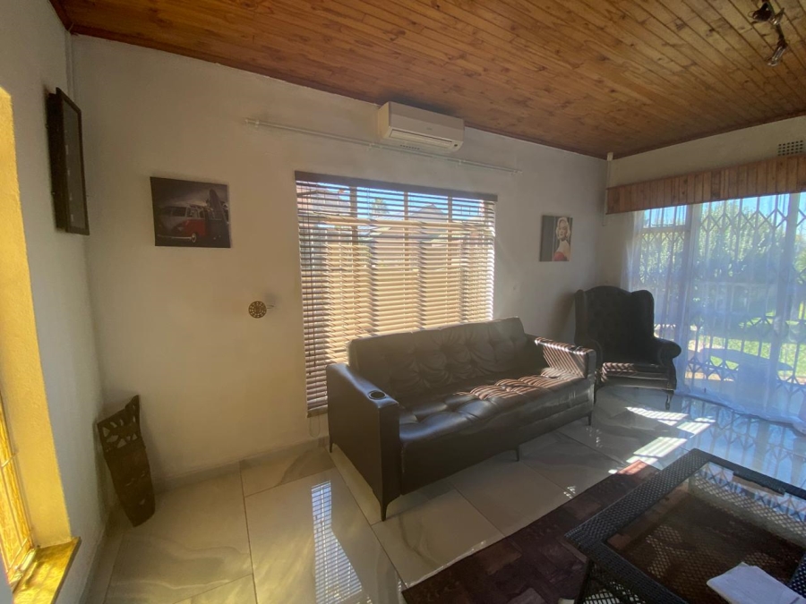 4 Bedroom Property for Sale in Vanderbijlpark SE 2 Gauteng