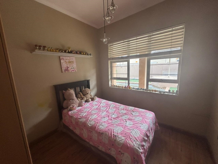 4 Bedroom Property for Sale in Brackendowns Gauteng