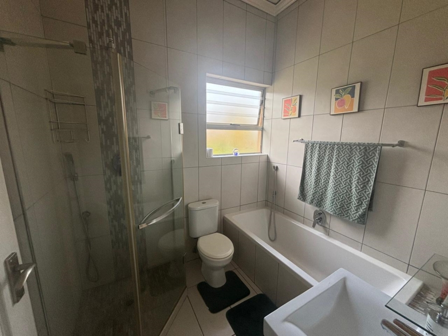 4 Bedroom Property for Sale in Brackendowns Gauteng