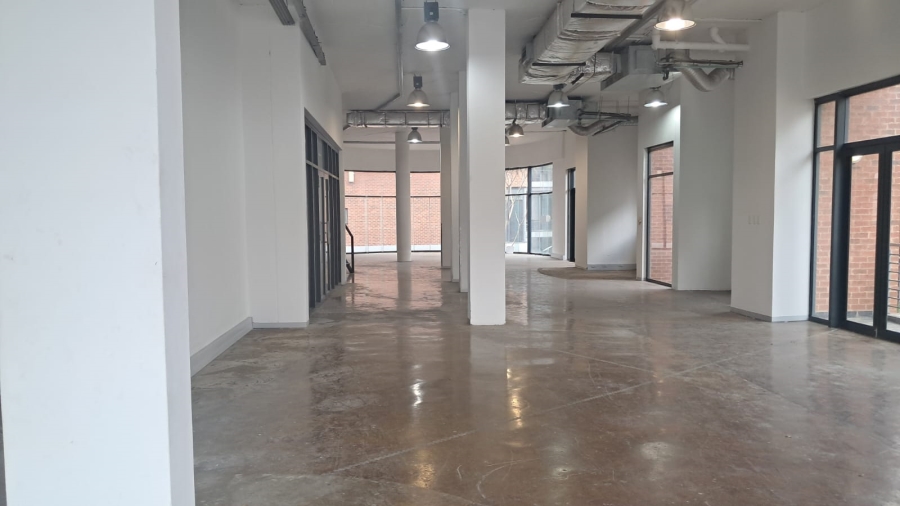 To Let Commercial Property for Rent in Zwartkop Gauteng