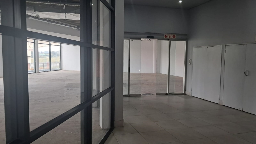 To Let Commercial Property for Rent in Zwartkop Gauteng
