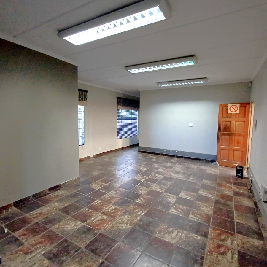 Commercial Property for Sale in Sybrand Van Niekerk Park Gauteng