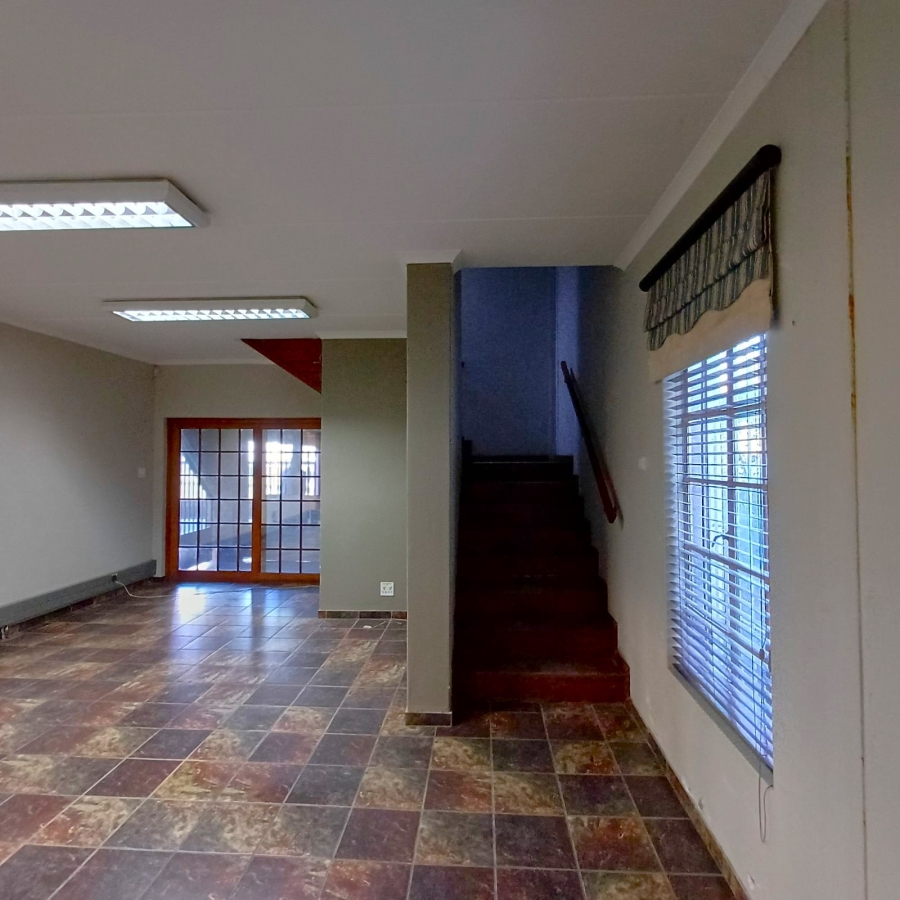 Commercial Property for Sale in Sybrand Van Niekerk Park Gauteng