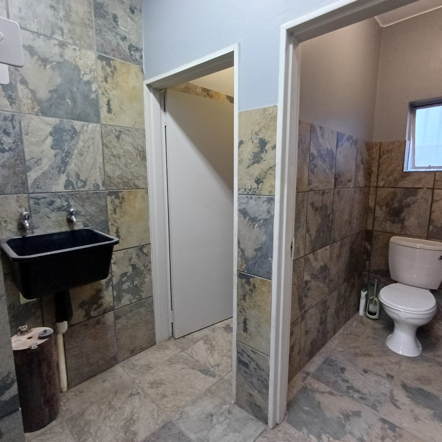 Commercial Property for Sale in Sybrand Van Niekerk Park Gauteng