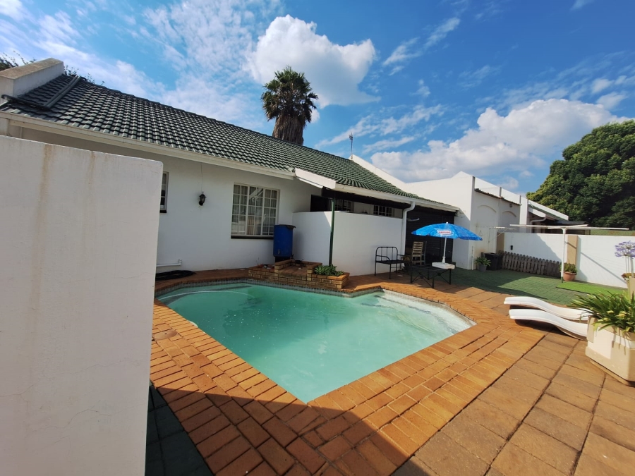 3 Bedroom Property for Sale in Bergsig Gauteng