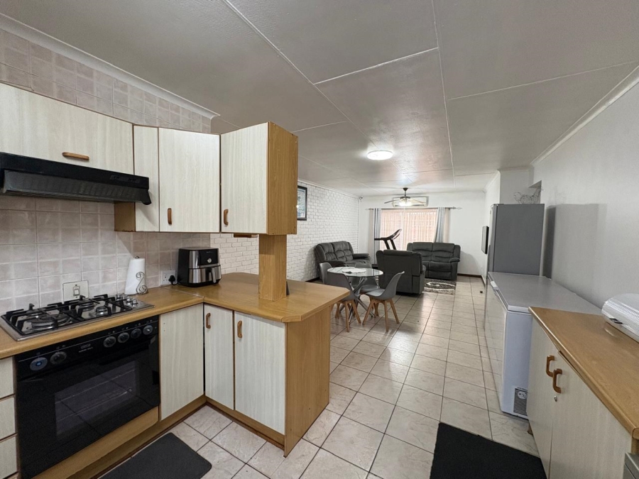 2 Bedroom Property for Sale in Arcon Park Gauteng