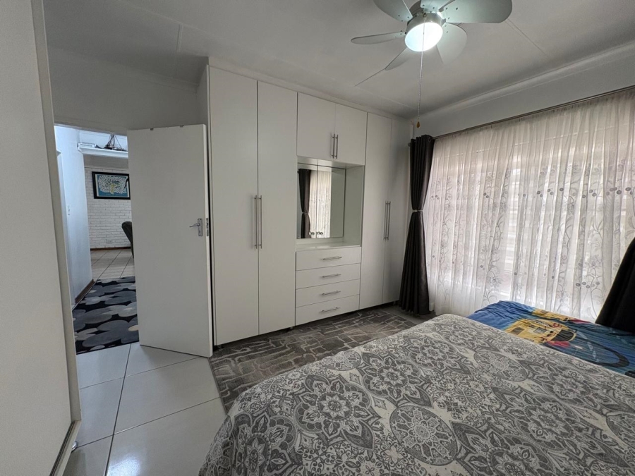 2 Bedroom Property for Sale in Arcon Park Gauteng