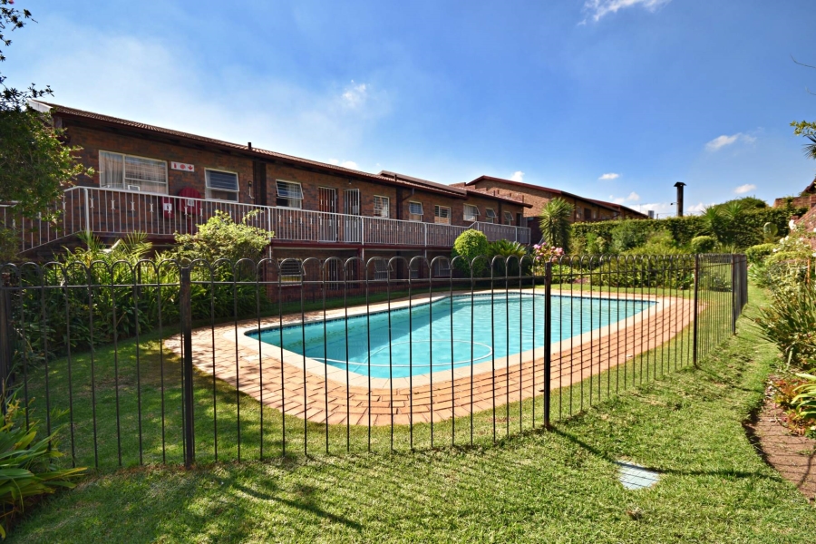 2 Bedroom Property for Sale in Ferndale Gauteng