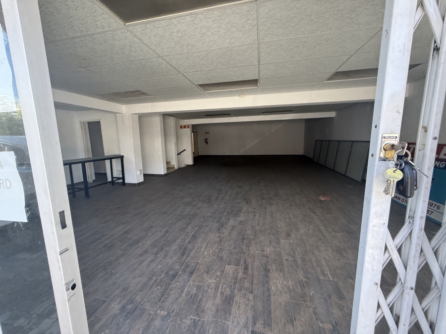 To Let Commercial Property for Rent in North Riding Gauteng