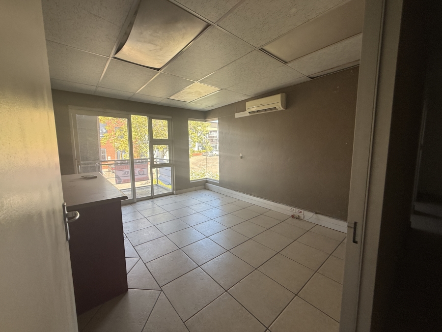To Let Commercial Property for Rent in North Riding Gauteng