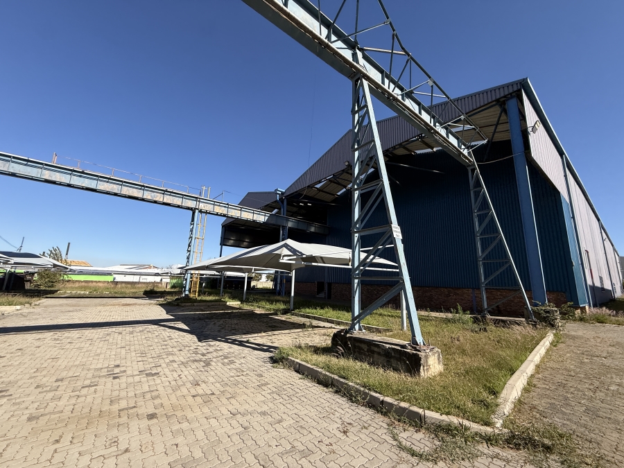 To Let Commercial Property for Rent in Airport Park Gauteng