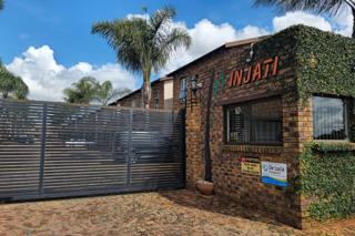 3 Bedroom Property for Sale in Glen Marais Gauteng