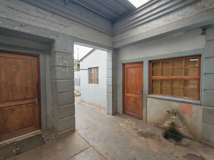 8 Bedroom Property for Sale in Atteridgeville Gauteng