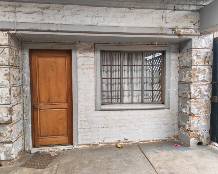 8 Bedroom Property for Sale in Atteridgeville Gauteng