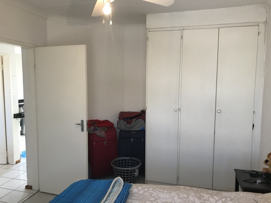 1 Bedroom Property for Sale in Paulshof Gauteng