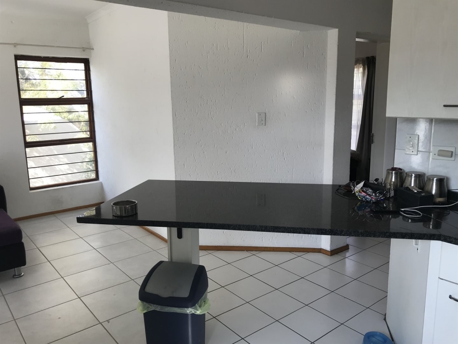 1 Bedroom Property for Sale in Paulshof Gauteng