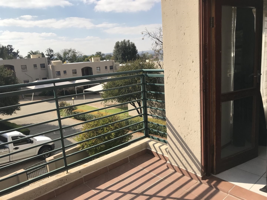 1 Bedroom Property for Sale in Paulshof Gauteng