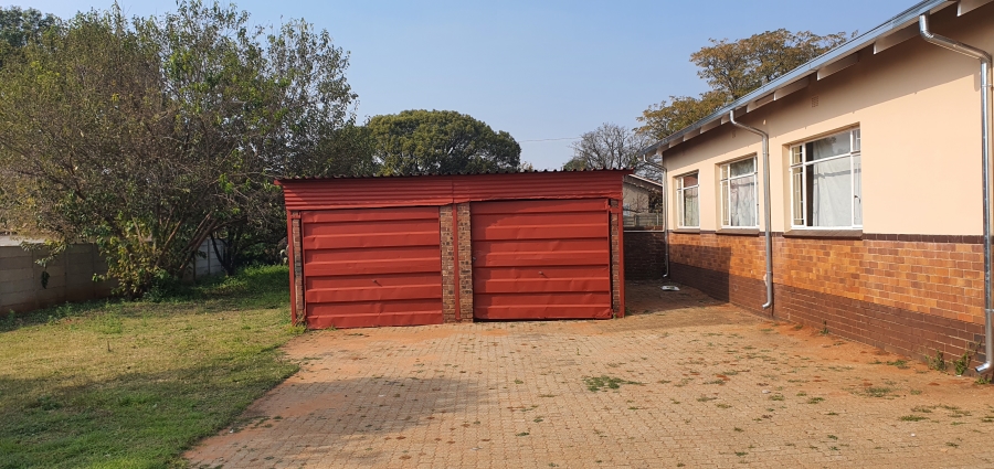 3 Bedroom Property for Sale in Rensburg Gauteng
