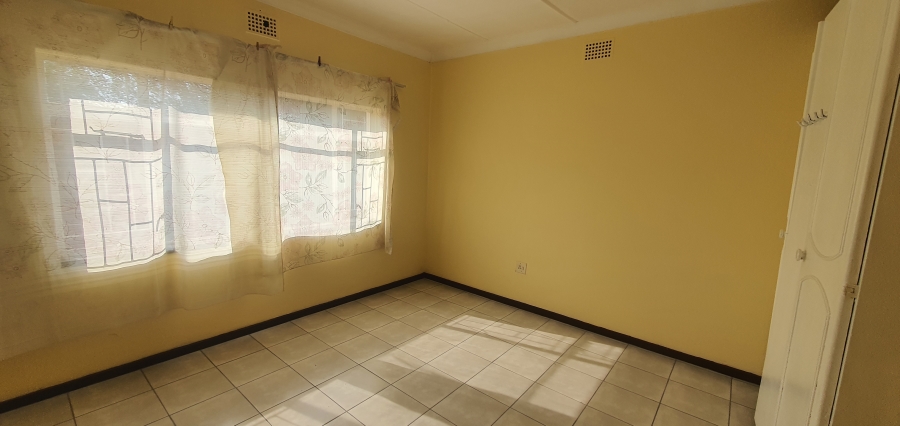 3 Bedroom Property for Sale in Rensburg Gauteng