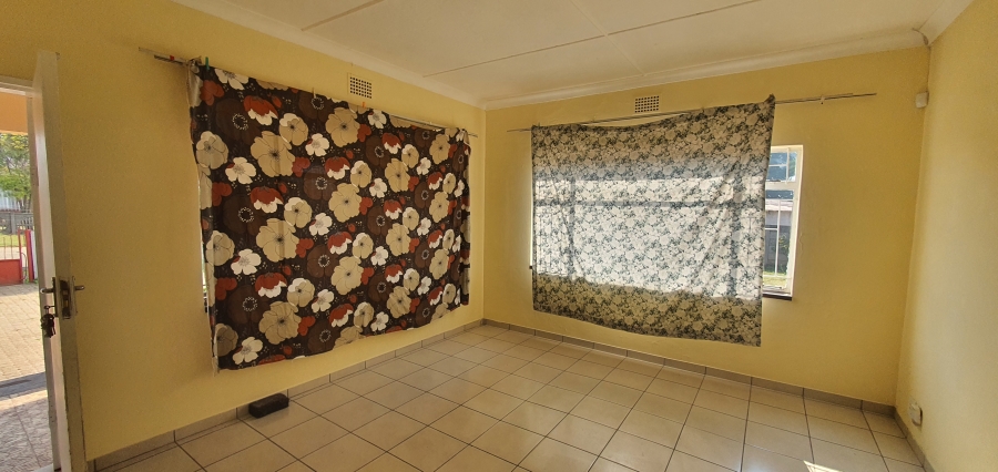 3 Bedroom Property for Sale in Rensburg Gauteng