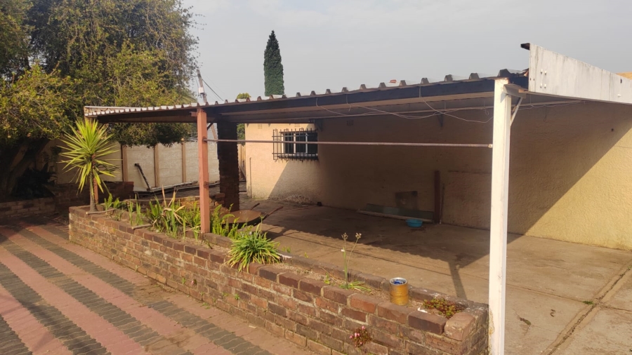 3 Bedroom Property for Sale in Farrar Park Gauteng