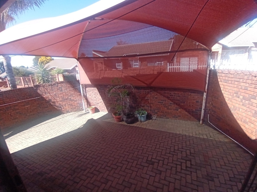 3 Bedroom Property for Sale in Mayberry Park Gauteng