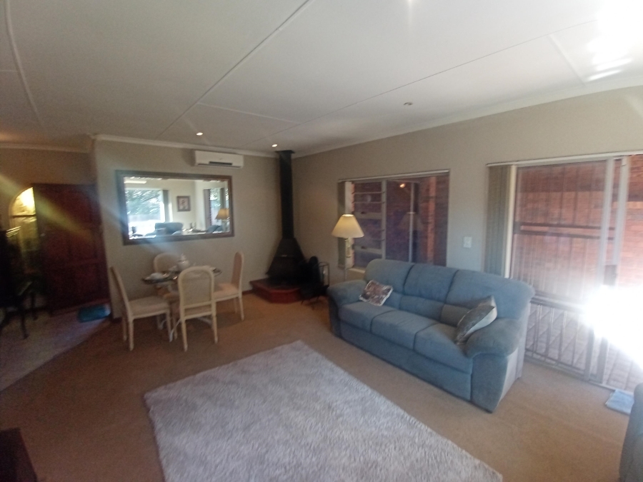 3 Bedroom Property for Sale in Mayberry Park Gauteng