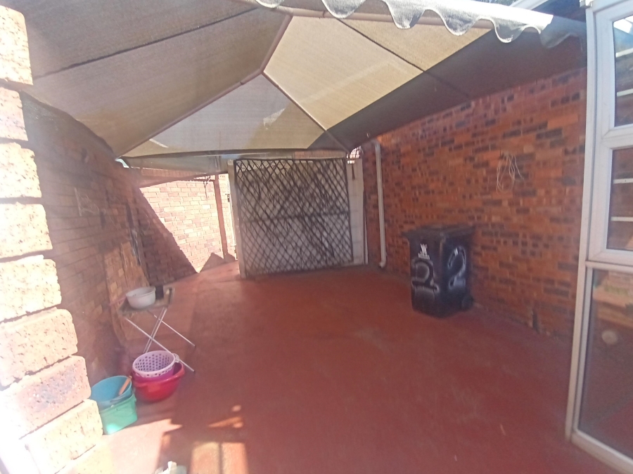 3 Bedroom Property for Sale in Mayberry Park Gauteng