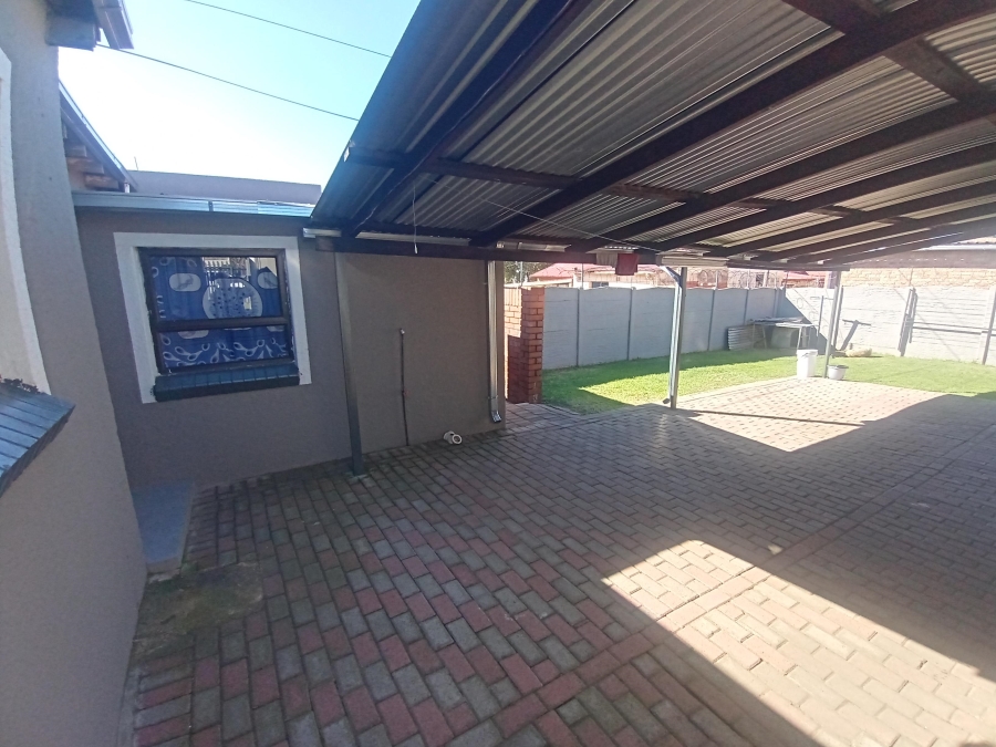 3 Bedroom Property for Sale in South Hills Gauteng