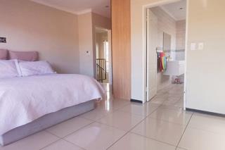 4 Bedroom Property for Sale in Bassonia Rock Gauteng