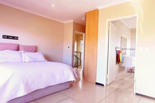 4 Bedroom Property for Sale in Bassonia Rock Gauteng