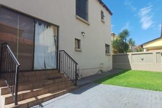 4 Bedroom Property for Sale in Bassonia Rock Gauteng