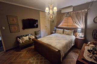 4 Bedroom Property for Sale in Mulbarton Gauteng