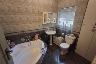 4 Bedroom Property for Sale in Mulbarton Gauteng