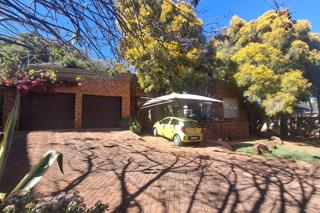 4 Bedroom Property for Sale in Mulbarton Gauteng