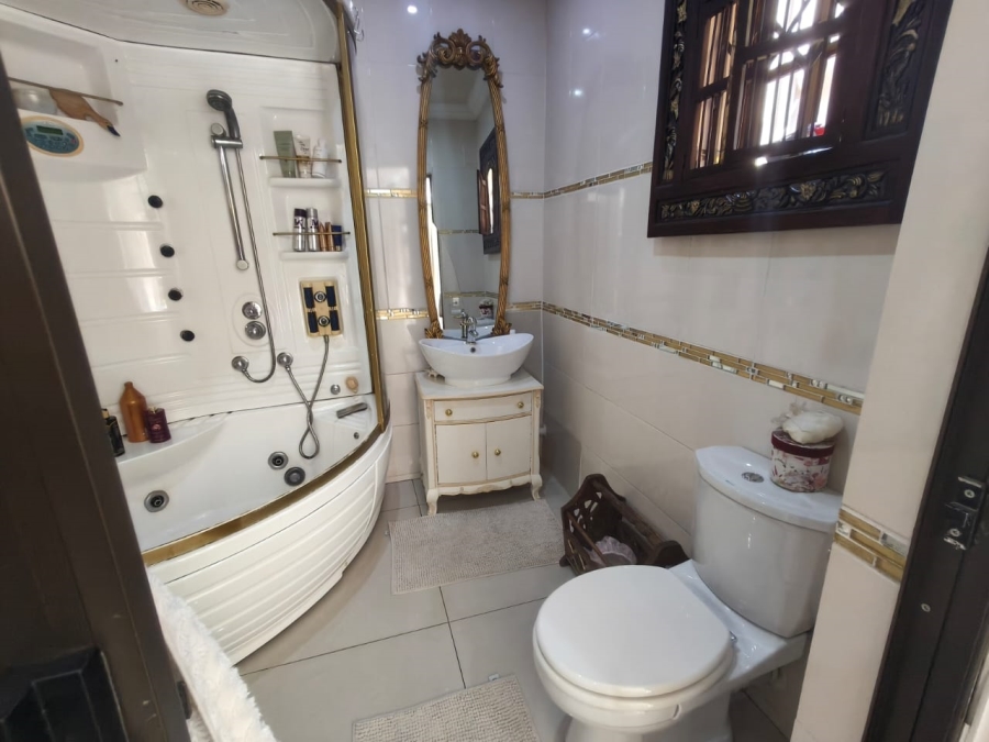 4 Bedroom Property for Sale in Kibler Park Gauteng