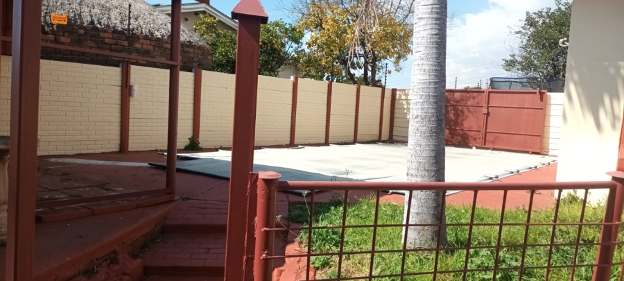 3 Bedroom Property for Sale in West Park Gauteng
