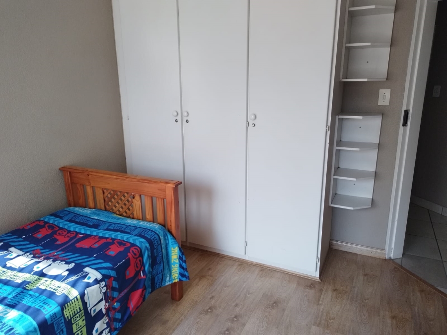 4 Bedroom Property for Sale in Van Riebeeck Park Gauteng