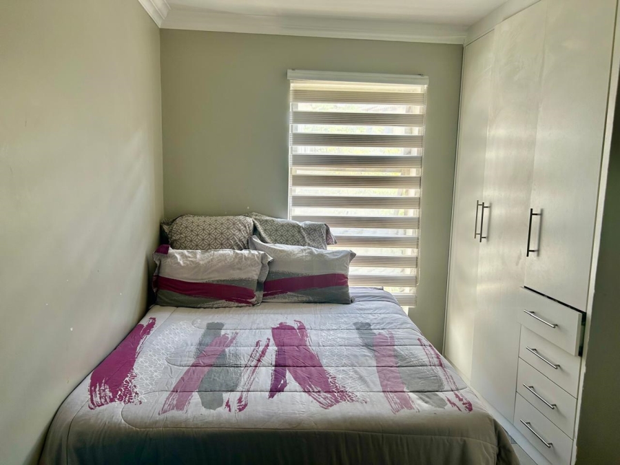 6 Bedroom Property for Sale in Halfway Gardens Gauteng