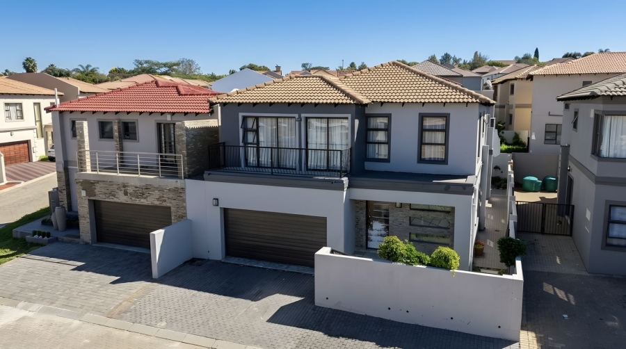 6 Bedroom Property for Sale in Halfway Gardens Gauteng