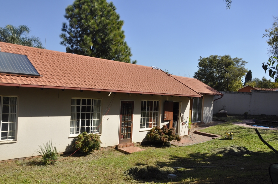 3 Bedroom Property for Sale in Vorna Valley Gauteng