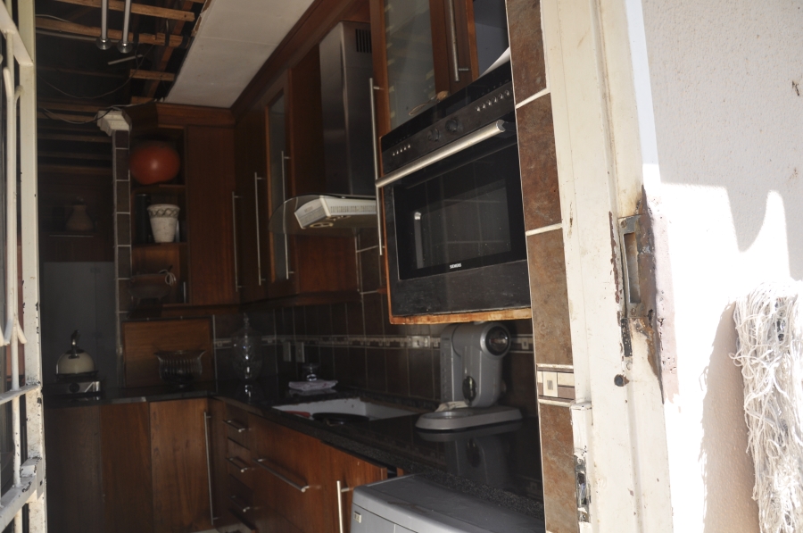3 Bedroom Property for Sale in Vorna Valley Gauteng