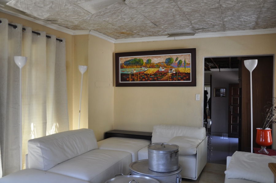 3 Bedroom Property for Sale in Vorna Valley Gauteng