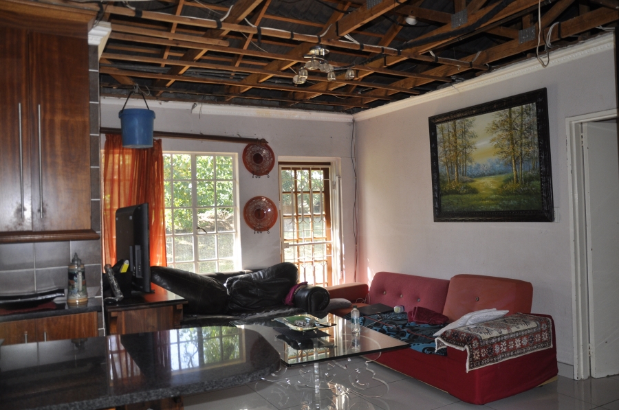 3 Bedroom Property for Sale in Vorna Valley Gauteng